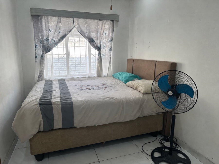2 Bedroom Property for Sale in Rustenburg Central North West